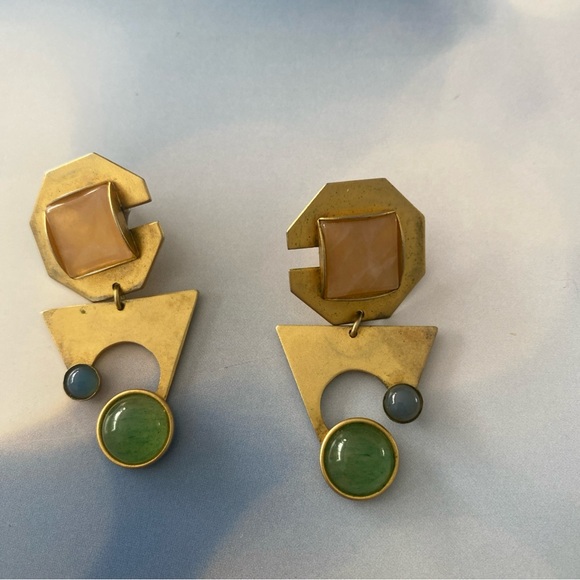 Gale Rothstein Emerald Green and Gold Teardrop Earrings with Intricate Detailing